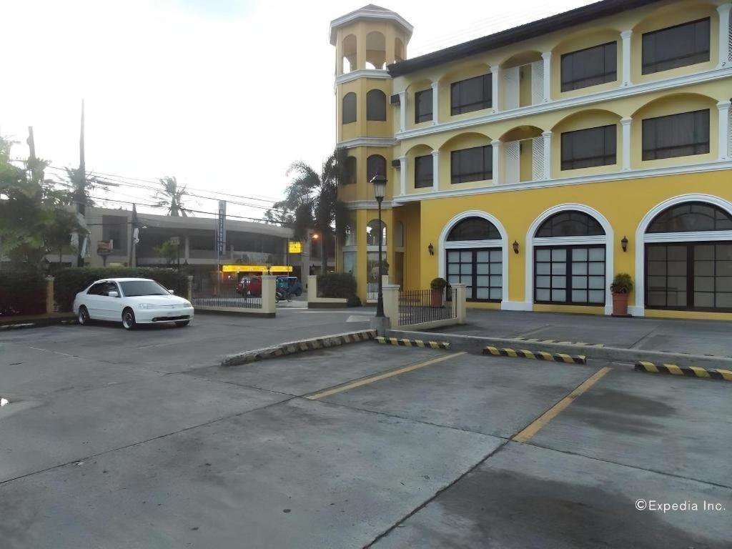 Planta Centro Bacolod Hotel & Residences Zewnętrze zdjęcie