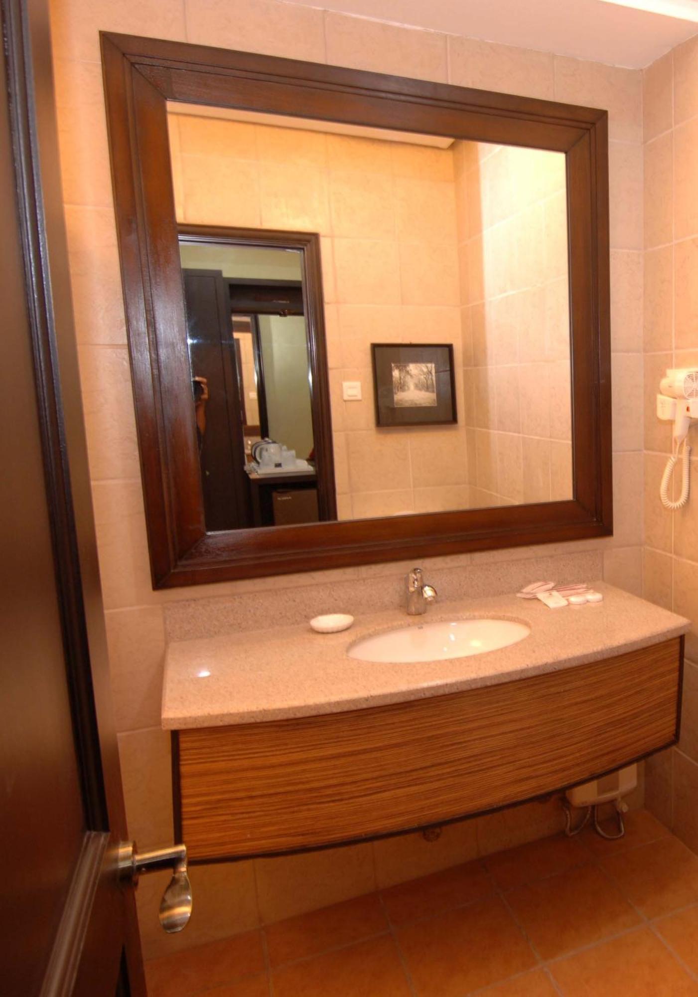 Planta Centro Bacolod Hotel & Residences Zewnętrze zdjęcie